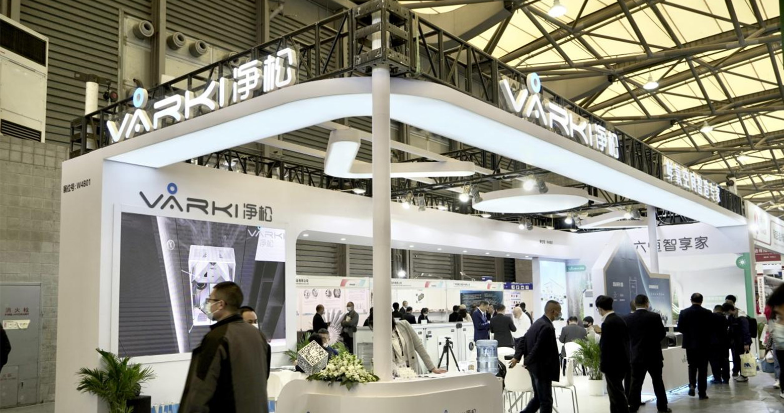 新风：净松环境智控冷暖，“驭风者御风”